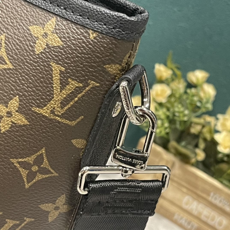 LV Shopping Bags